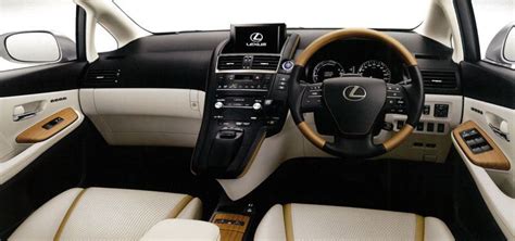 Lexus HS 250h Interior