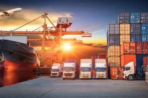 4 Ways the Freight Transport and Hospitality Industries Are Evolving