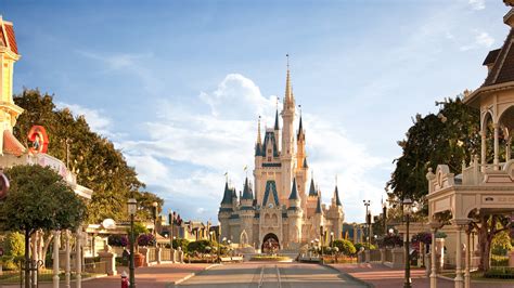 Cinderella Castle | Walt Disney World Resort