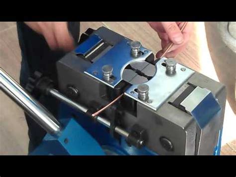 cold pressure welding machine to joining copper cables - YouTube