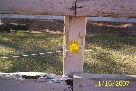 How to Install An Electric Fence For Your Horse | Animals - mom.me