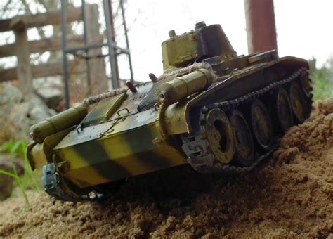 Polish wheeled tracked tank 10 TP : r/modelmakers