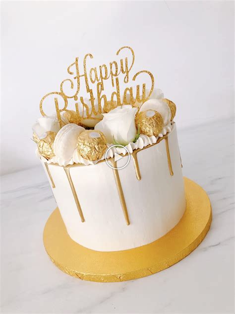 Golden Birthday Cake Decorating Ideas - Birthday Cake Images