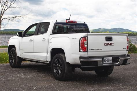 GMC Canyon Leveling Kit Becomes Available | GM Authority