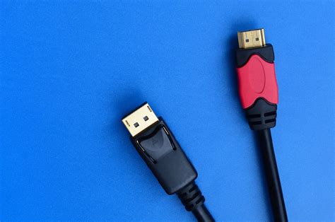 DisplayPort vs HDMI: Which Cable Should You Use? - The Plug - HelloTech