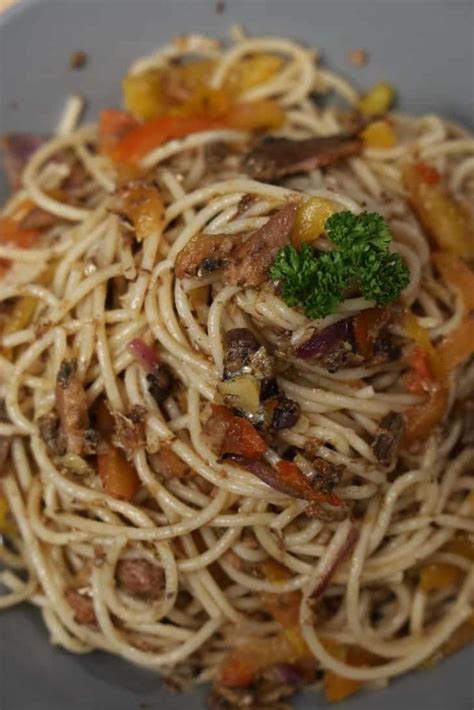 Easy Spanish Sardines Pasta Recipe - Friend Cheap Menu