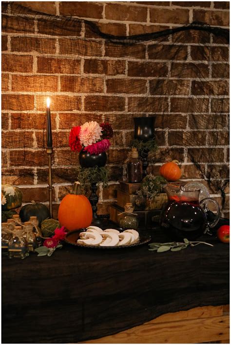 Halloween buffet table ideas