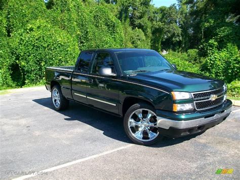 2006 Dark Green Metallic Chevrolet Silverado 1500 LT Extended Cab ...