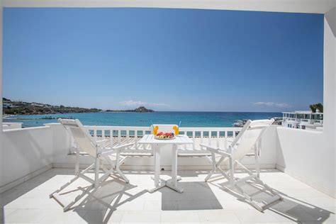 [Reviews] The 17 BEST Mykonos Beach Hotels (+ Resorts & Villas)