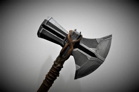 Thor Stormbreaker New hammer from Infinity War. Avengers