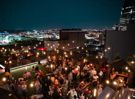 Rooftop Lounge at Bobby Hotel - Rooftop bar in Nashville | The Rooftop ...