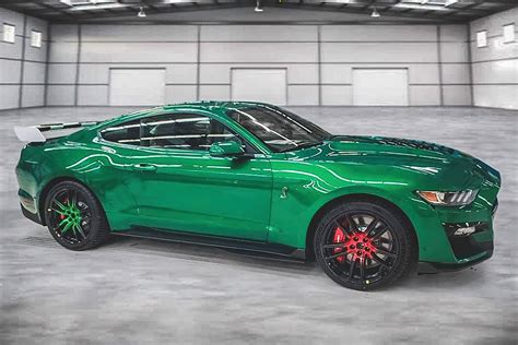 A little better look at Craig Jackson's Hornet Green 2020 GT500! | 2015 ...