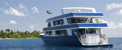 Maldives Surf Charter - Male, Northern & Southern Atolls, Maldives