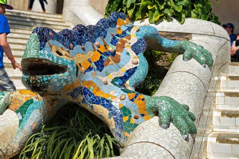 Mosaic Salamander at Parc Guell, Barcelona Editorial Photo - Image of ...