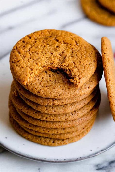 Cardamom Cookies {Chewy Spiced Cookies} - Feel Good Foodie