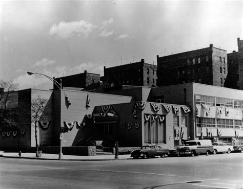 #NYHISTORYMONTH In its first decade, The Bronx Museum of the Arts was ...