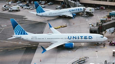 United said it lost $200 million from the temporary grounding of the ...