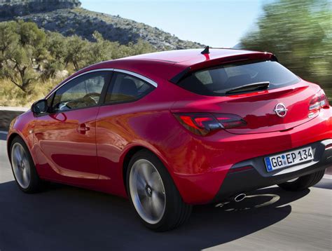 Opel Astra J GTC Photos and Specs. Photo: Astra J GTC Opel models and ...