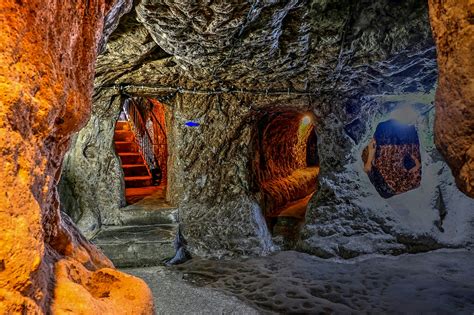 Here's Why the Underground City of Derinkuyu is a True Ancient Wonder ...