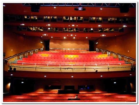 Churchill Theatre, Bromley - High Street|Bromley|BR1 1HA