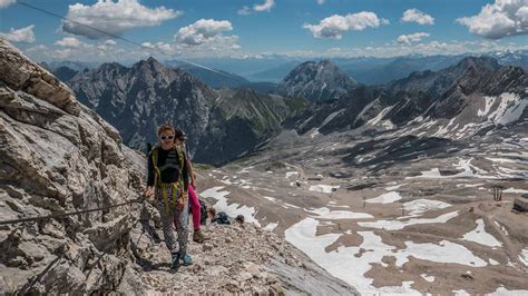 Auf die Zugspitze wandern | Zugspitzwanderung mit Bergführer