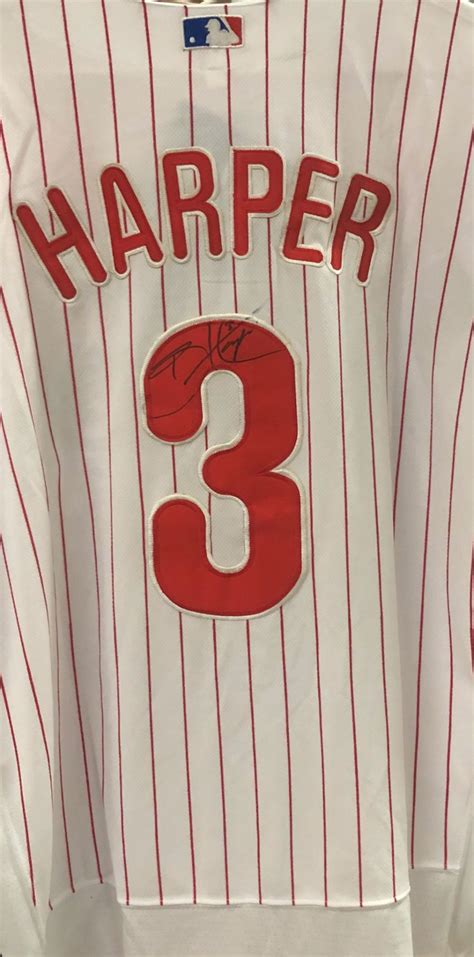 bryce-harper-signed-jersey-2 - Memorabilia Center