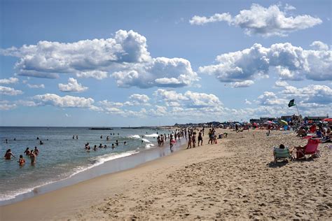 Belmar beach yesterday : newjersey