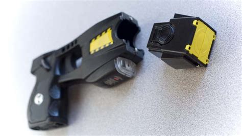 How getting struck by a TASER affects the human body | KSRO