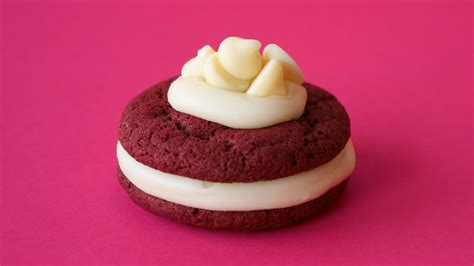 Red Velvet Oreos | Tastemade