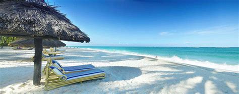 Holidaying In The Beaches Of Mombasa In Kenya - AfricanMecca Safaris