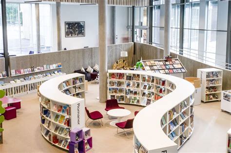 BCI Libraries - Modern Library Installation Projects | School library ...