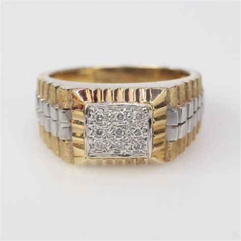 13k Gold 10.27g Ring With Diamonds | Property Room