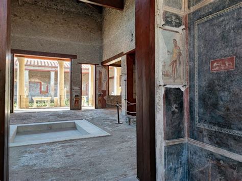 See Pompeii's Newly Refurbished House of the Vettii