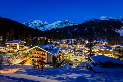 Top 5 Reasons to Ski in the French Alps Before Christmas - Alps2Alps ...