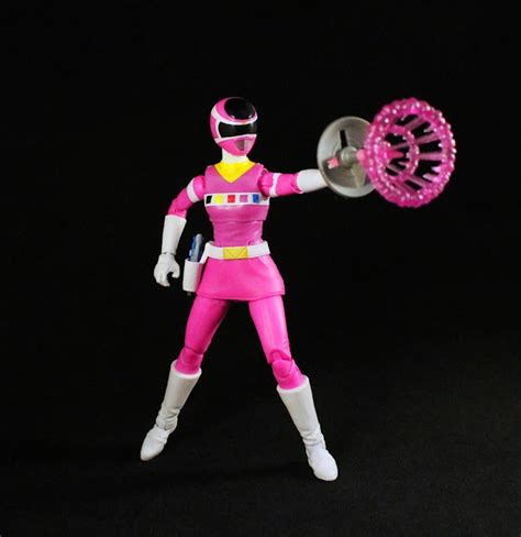 She's Fantastic: Power Rangers in Space - PINK RANGER!