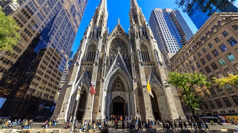 St. Patrick's Cathedral NY: NJ man tried to bring gas cans, NYPD says