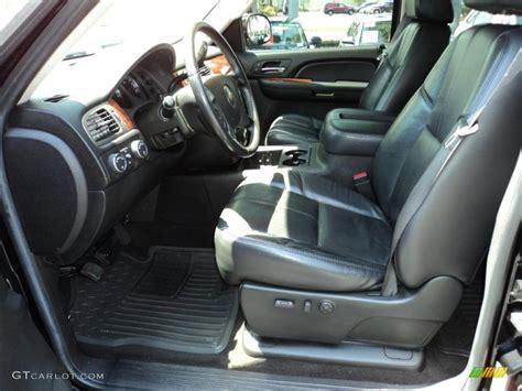 2003 Chevy Silverado Custom Interior