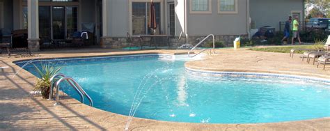 Pool Liners and Safety Covers|Aquafun Pools Inc.