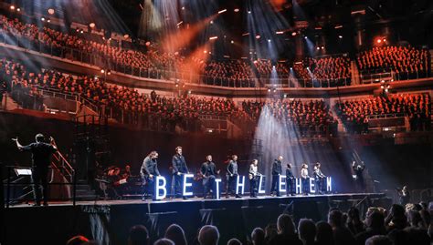 Chormusical „Bethlehem“ feiert in Düsseldorf Premiere | Jesus.de