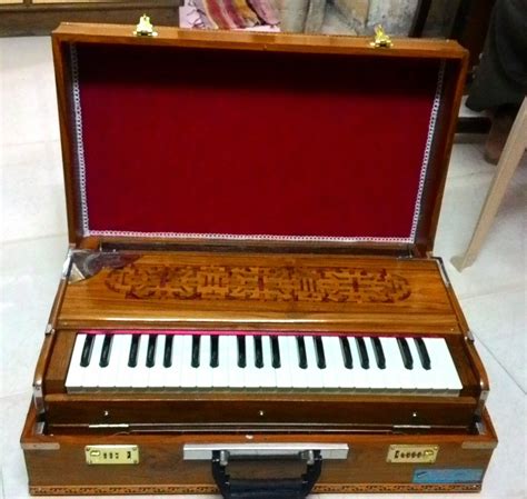 Portable Harmonium, Pump Organ, हारमोनियम in Ghatkopar West, Mumbai ...