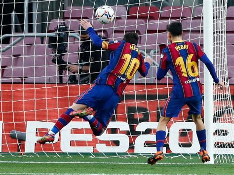 Lionel Messi matches Pele’s record with 643rd Barcelona goal | Express ...