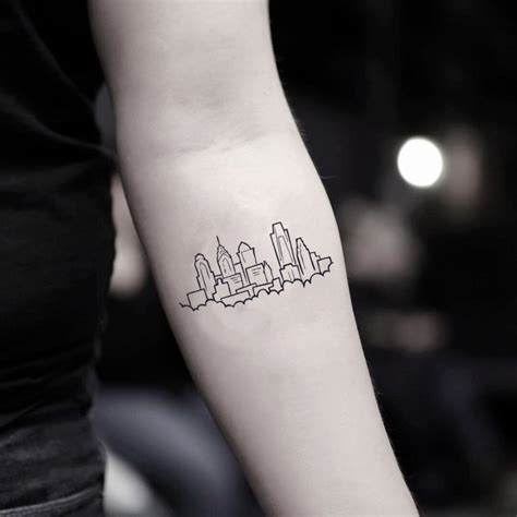 Philadelphia skyline Temporary Tattoo Sticker (Set of 2) Chicago ...