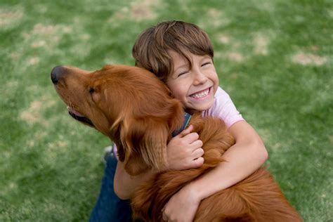 Dog Trains His Family To Give Him A Hug Goodbye - 96.5 KOIT