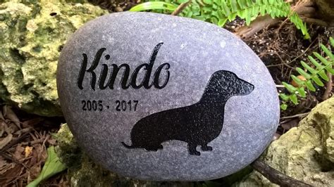 3 to 4 DACHSHUND Dog Memorial Stone Personalized | Etsy Dog Memorial ...