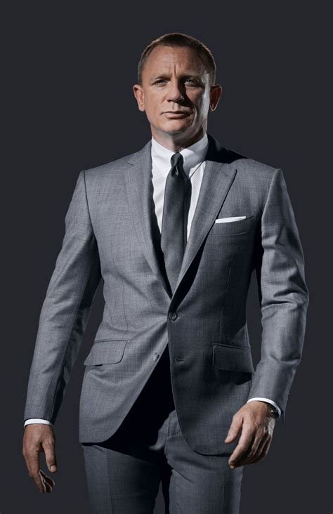 Daniel Craig Skyfall Suit. | Suit Porn | Pinterest