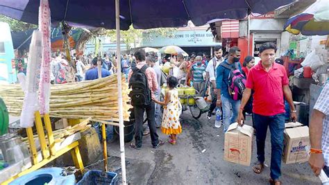 howrah station | People are suffering as howrah station area becomes ...