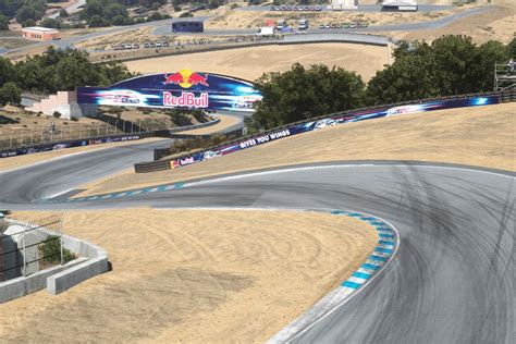 eSports: Master the set-up for Laguna Seca | MotoGP™