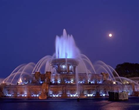 Buckingham Fountain Chicago Grant Park Design/History | Urban Splatter