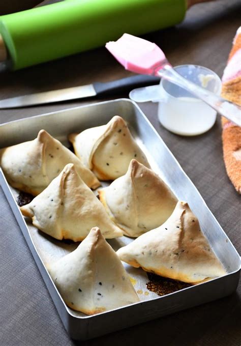 Baked Samosa Recipe - Guilt free version – Gayathri's Cook Spot