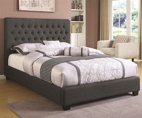 Coaster Upholstered Beds Queen Chloe Upholstered Bed with Tufted ...